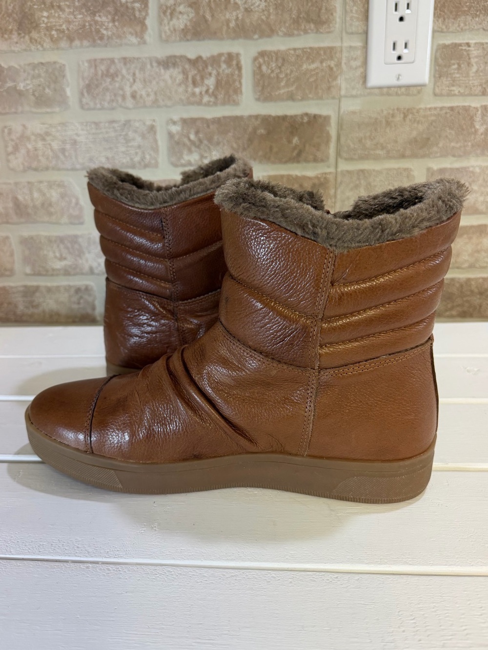 ALDO Brown Leather Faux Fur Lined Ankle Boots Zip Size 10 EU 41 - Picture 6 of 12